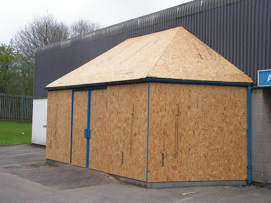 Large Factory Boarding Up in Manchester